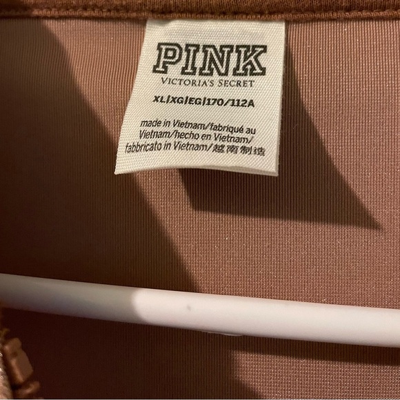 Vs pink cropped rhinestone bling hoodie X-large like new - Picture 6 of 8